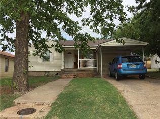 121 N Indiana St, Weatherford, OK 73096