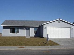 220 E Linden Ave, Moses Lake, WA 98837