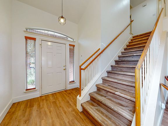 Entry way