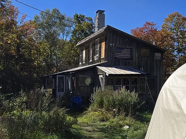 232 Kellogg Mill Rd, Marshfield, VT 05658