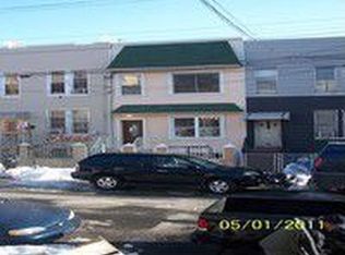 25 Hemlock St, Brooklyn, NY 11208
