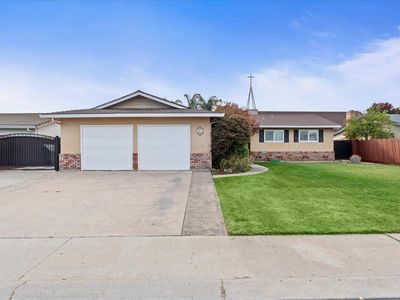 1515 S Elizabeth Ave, Escalon, CA, 95320