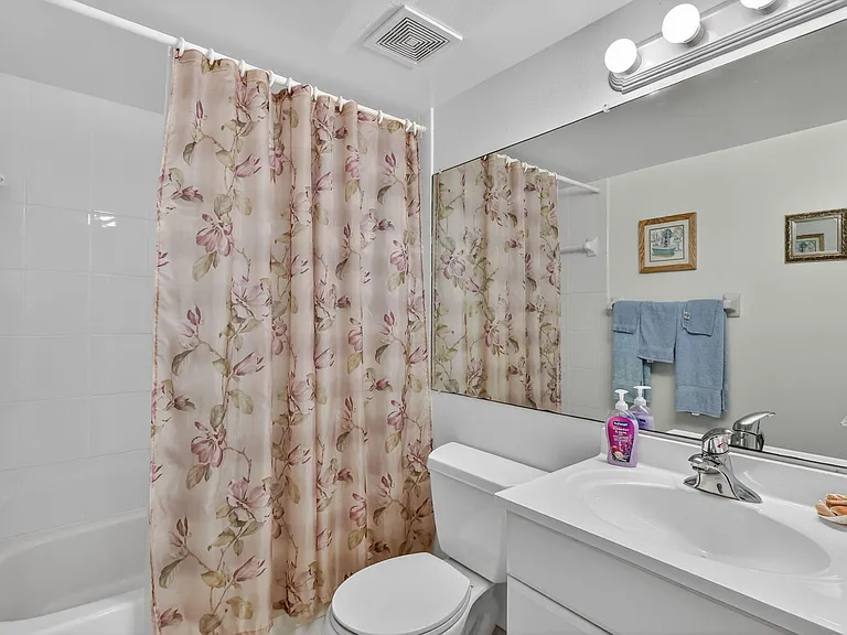 7410 S Ocean Dr #109 — Photo 18