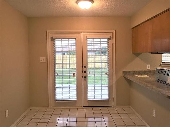 4th image of 6400 Nellie Dr
