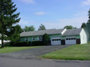 202 Manor Ave, Cohoes, NY 12047