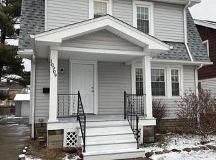 10909 Park Heights Ave, Garfield Heights, OH 44125