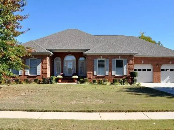 103 Nobleton Ln, Huntsville, AL 35806