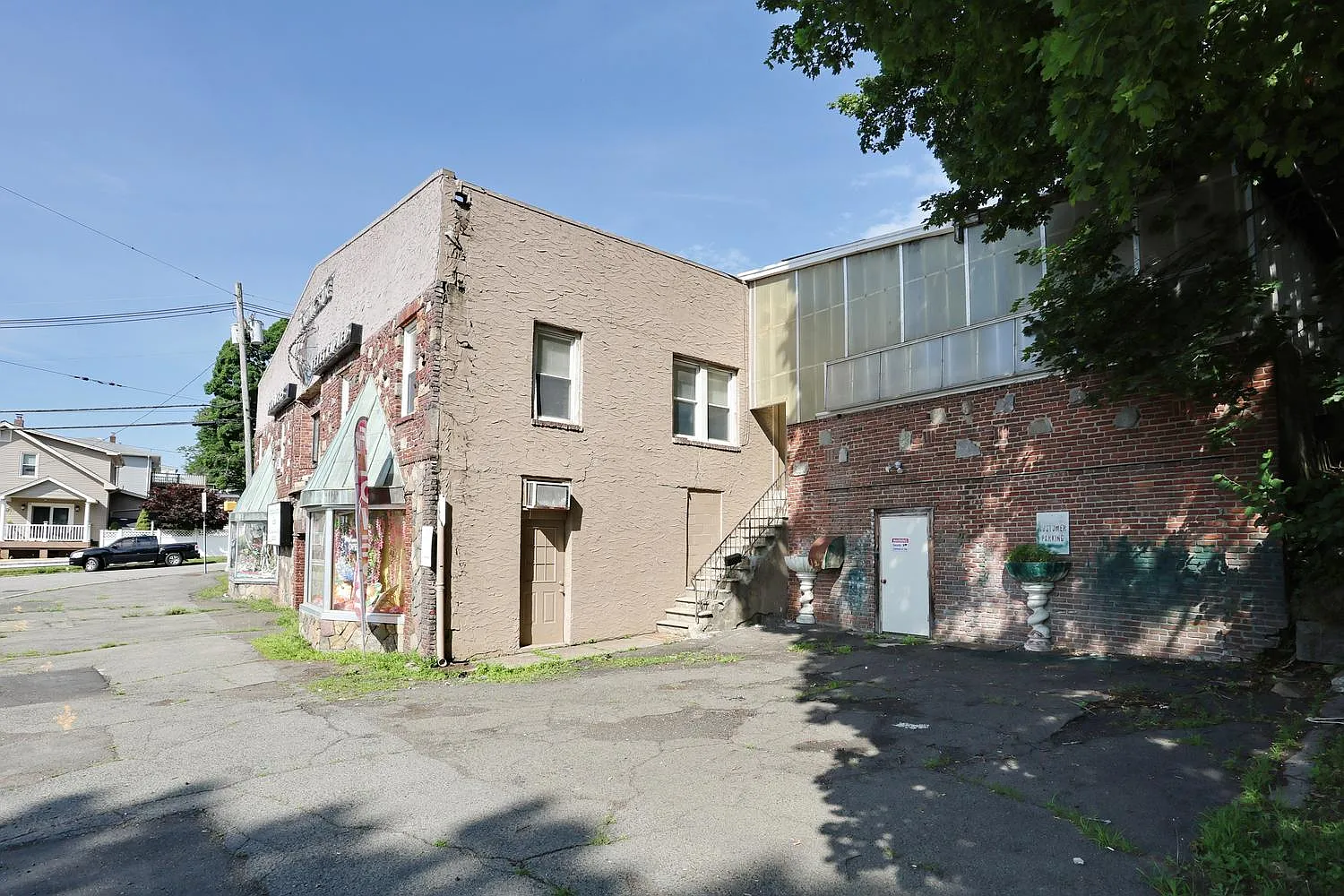 2 bed, $2,250 — Photo 2