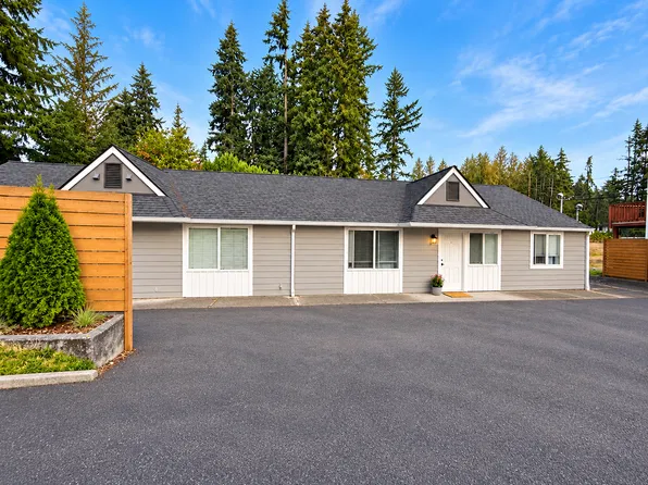 1827 Filbert Rd #101, Lynnwood, WA 98036