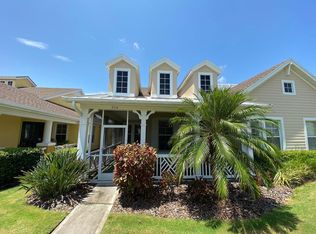 204 Summerside Ct, Apollo Beach, FL 33572