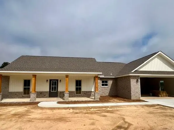 95 Joan Dr, Ellisville, MS 39437