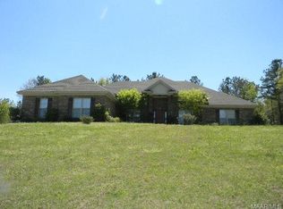 2608 Hannah Dr, Deatsville, AL 36022