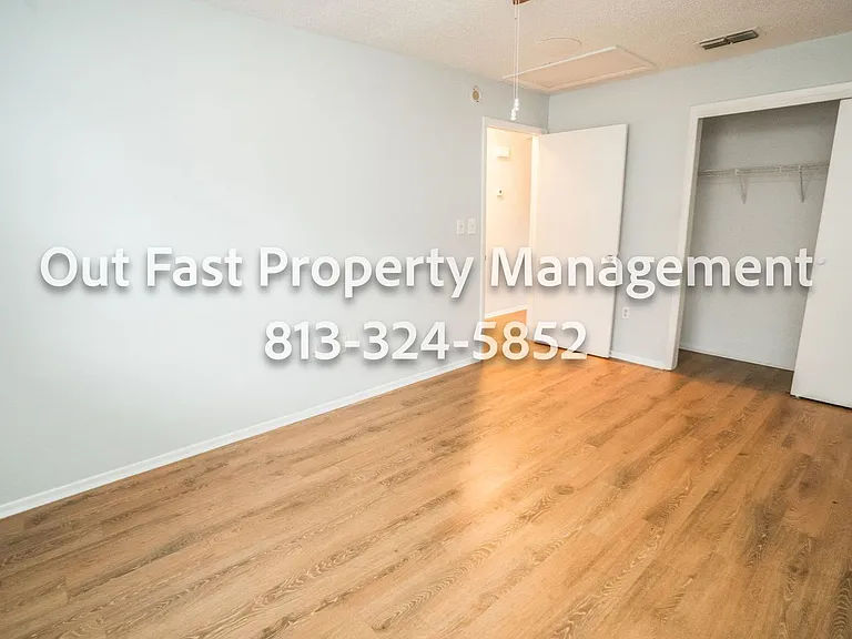 1273 Sylvia Ave — Photo 25