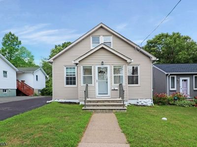 72 Flemington Dr, Parsippany, NJ, 07054