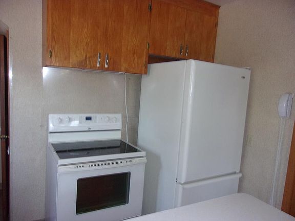 4th image of 1350 8th Ave N