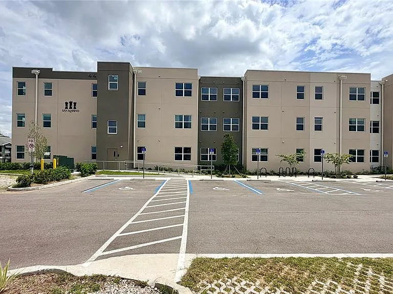 4424 S Texas Ave #1-302 — Photo 17