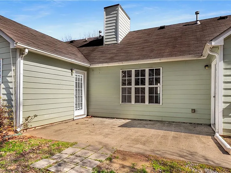 4209 Zephyrhills Dr NW — Photo 30