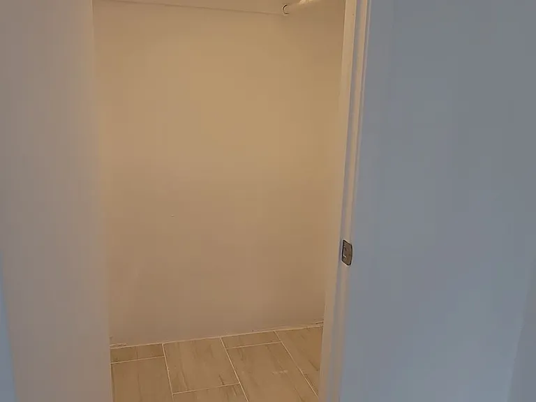 1527 Johanna Dr #C — Photo 10