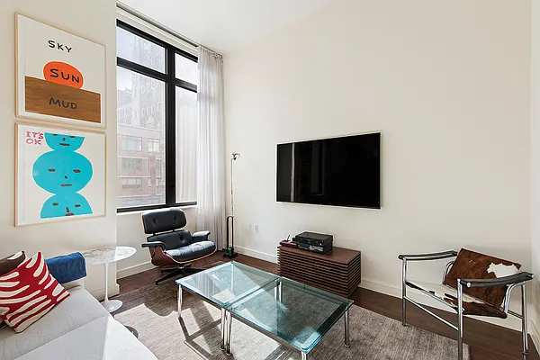 Rented by Douglas Elliman | media 20