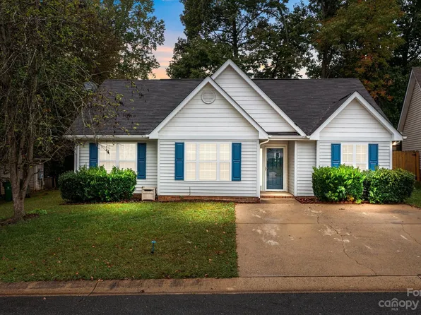 5906 Meadow Hill Dr, Charlotte, NC 28212