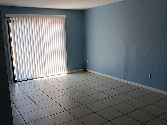 4th image of 1621 Bordeaux Ave #1650