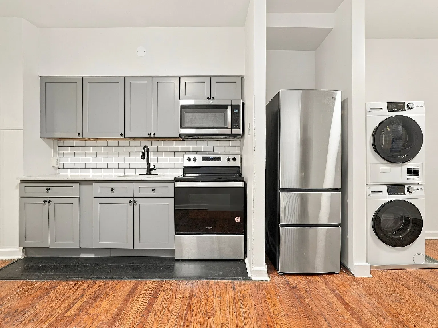 1 bed, 550 sqft, $1,850 — Photo 2