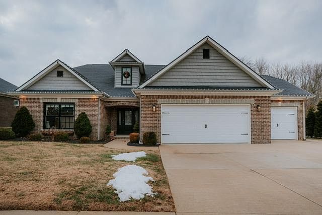 1st image of 4645 Forest Dr