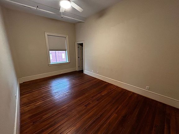 4th image of 206 11th St