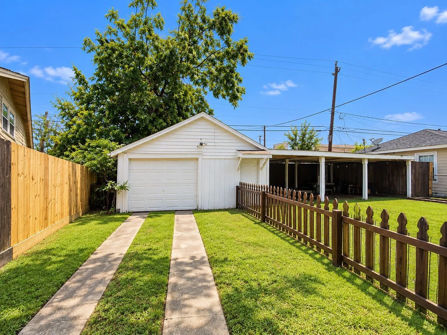 2 bed, 1.0 bath, 1162 sqft, $2,500 — Photo 3