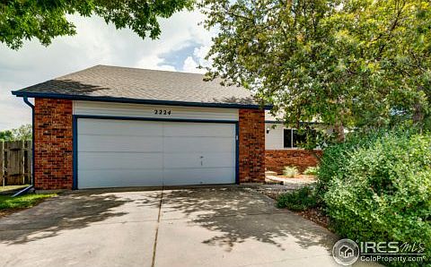 3rd image of 2224 Clydesdale Dr