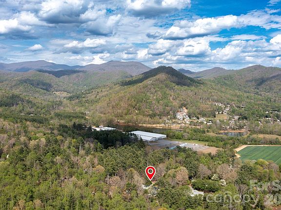 4th image of 50 Rainbow Ridge Rd