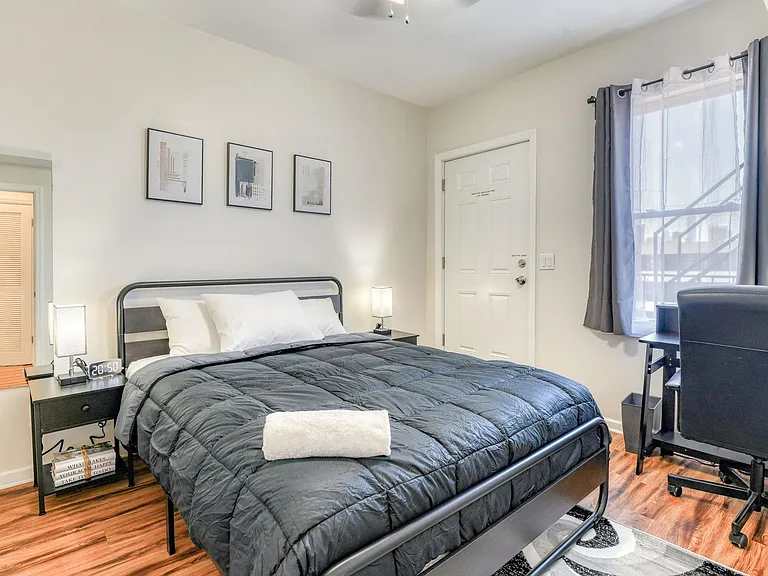 34 Gray St #2 — Photo 9