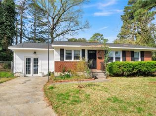 6 Jamal Ct, Portsmouth, VA 23701