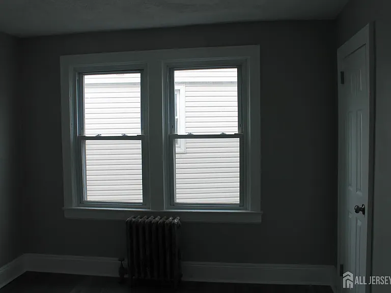 67 Edgar St — Photo 5