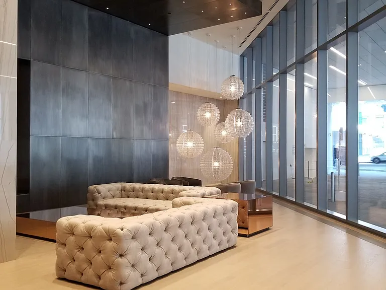 88 Harbour St #3603 — Photo 4