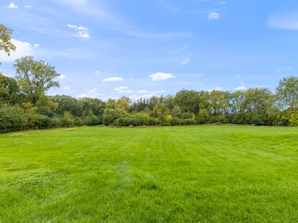 7950 S County Line Rd, Willowbrook, IL 60527