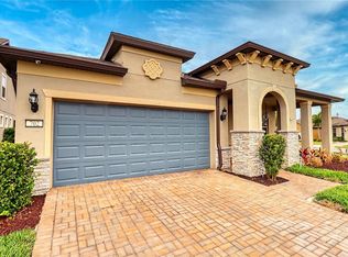 702 Asturias Rd, Davenport, FL 33837