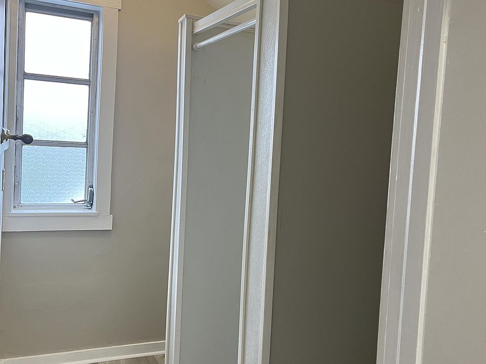 2nd image of 2324 Grand Ave APT 3