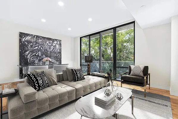 Rented by Compass | media 26