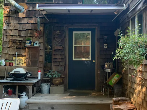 4281 Blue Slide Creek Rd, Redway, CA 95560