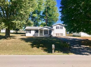 324 Popcorn Rd, Springville, IN 47462