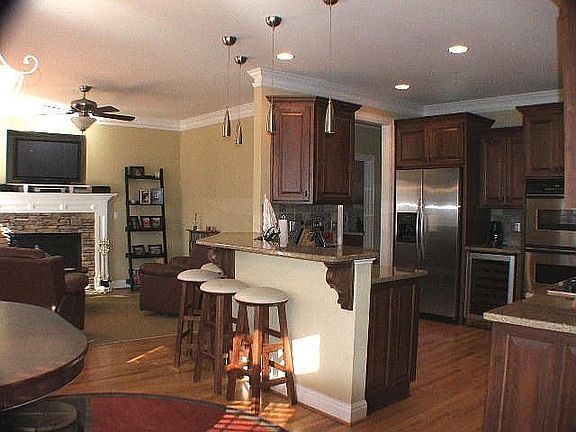 Granite, Stainless Dbl Ovens, Winecooler & More