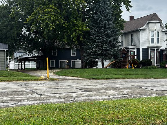2nd image of 508 S Main St