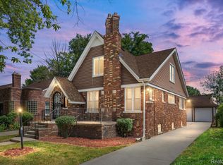 5942 Devonshire Rd, Detroit, MI 48224
