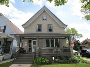 2576 S 28th St, Milwaukee, WI 53215