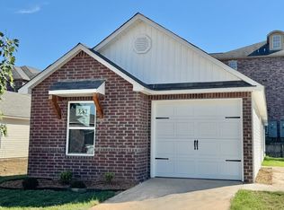 10900 Mason Dr, North Little Rock, AR 72113