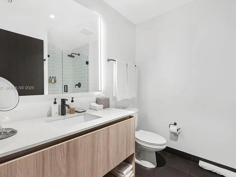 398 NE 5th St #2602 — Photo 7