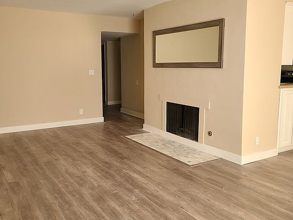 4th image of 11733 Goshen Ave APT 303