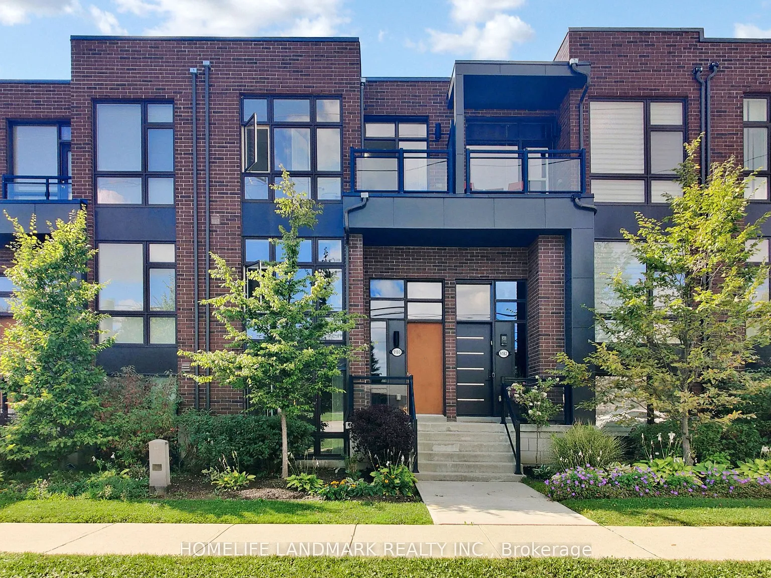 3 bed, $3,900 — Photo 1