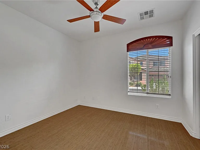 10240 Gladstone Peak St — Photo 36